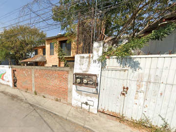 CASA EN VENTA EN MORELOS CLV/.