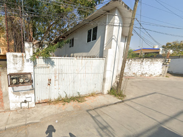 CASA EN VENTA EN MORELOS CLV/.