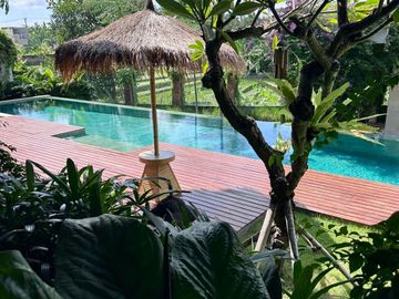 Luxurious 4BR Tropical Villa in Babakan Canggu