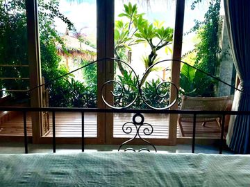 Luxurious 4BR Tropical Villa in Babakan Canggu