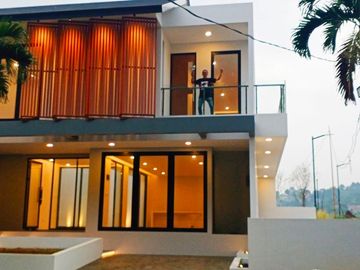 HUNIAN MEWAH EXCLUSIVE NYAMAN SEJUK DAGO BANDUNG UTARA.
