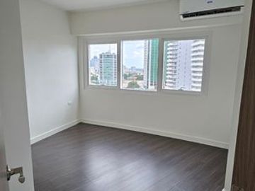 1BR Condo Unit for Sale at Maven Capitol Commons, Kapitolyo, Pasig City