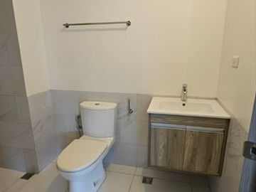 1BR Condo Unit for Sale at Maven Capitol Commons, Kapitolyo, Pasig City