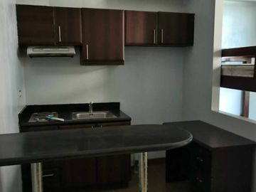 For Sale : 3M Semi Furnished Condo at Stamford Executive Residences McKinley Taguig
