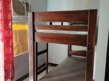 For Sale : 3M Semi Furnished Condo at Stamford Executive Residences McKinley Taguig