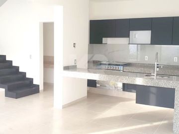 Casa con alberca en xochitepec