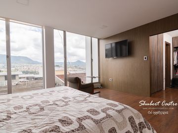 Se vende casa en La Urbanización Sierra Nevada -Loja