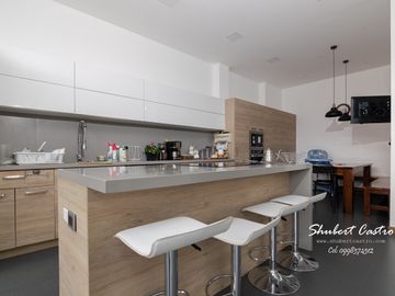 Se vende casa en La Urbanización Sierra Nevada -Loja