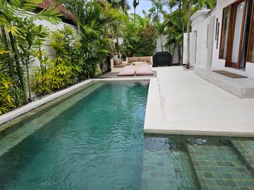 LUXURIOUS 2-BEDROOM VILLA FOR RENT IN PADANG LINJONG