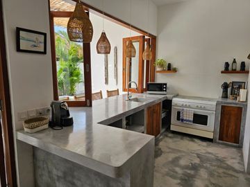 LUXURIOUS 2-BEDROOM VILLA FOR RENT IN PADANG LINJONG