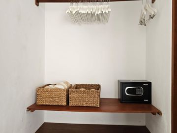 LUXURIOUS 2-BEDROOM VILLA FOR RENT IN PADANG LINJONG