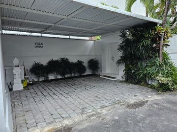 LUXURIOUS 2-BEDROOM VILLA FOR RENT IN PADANG LINJONG