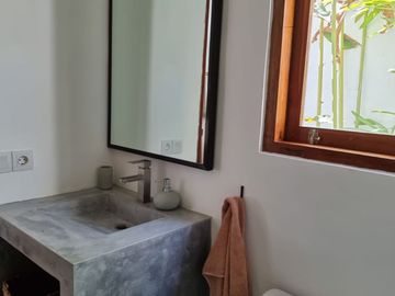 LUXURIOUS 2-BEDROOM VILLA FOR RENT IN PADANG LINJONG