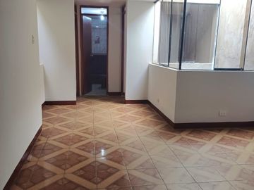 🔥EXCELENTE OPORTUNIDAD🔥 ALQUILER DE DEPARTAMENTO EN URB. LOS CEDROS SANTA ANITA
