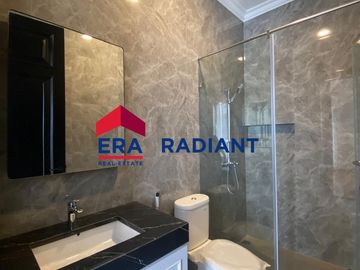 Rumah Mewah di Menteng Residence, Bintaro Sektor 7