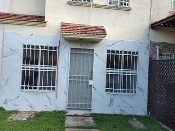 Excelente casa con alberca Fracc. Mision del Mar, Llano Largo
