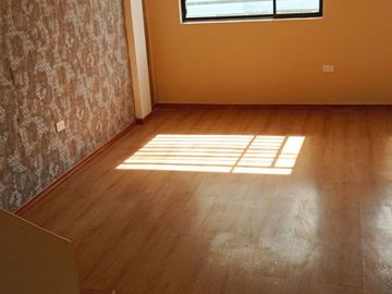 Casa de venta a 10 min del Tia de la Av Ecuatoriana,  Sur de Quito, Ecuador.