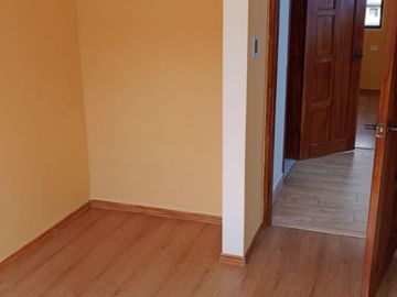 Casa de venta a 10 min del Tia de la Av Ecuatoriana,  Sur de Quito, Ecuador.