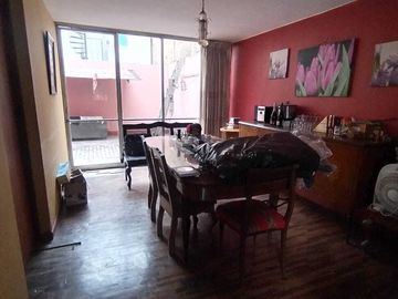 VENTA DE CASA FRENTE A PARQUE EN SAN MIGUEL