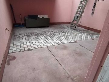VENTA DE CASA FRENTE A PARQUE EN SAN MIGUEL