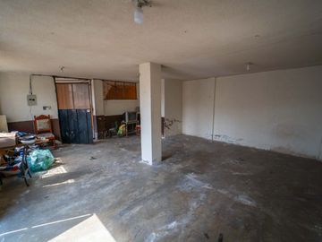 Casa en venta Monjas Orquideas 4 Pisos 452.7 3m2