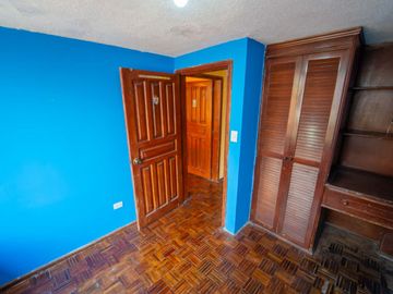 Casa en venta Monjas Orquideas 4 Pisos 452.7 3m2