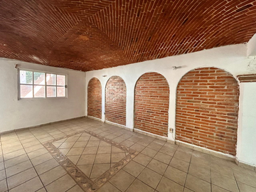 CASA EN VENTA EN TEQUISQUIAPAN, QUERETARO.