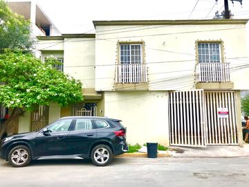 Casa en Venta en Mitras Norte