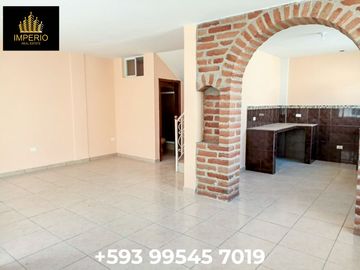 Casa en Venta en Cotacachi: Comodidad y Ubicación
