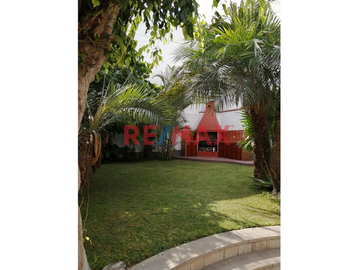 Venta De Casa En San Isidro Ubic Estrategica
