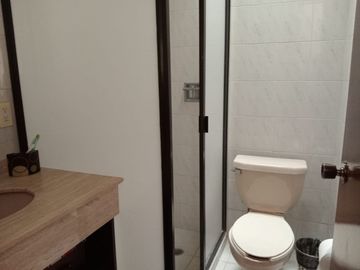 CASA EN VENTA, CONJUNTO AQUITANIA, METEPEC, ENTRE AV TECNOLOGICO Y LAS TORRES