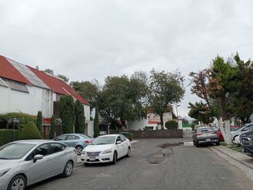 CASA EN VENTA, CONJUNTO AQUITANIA, METEPEC, ENTRE AV TECNOLOGICO Y LAS TORRES