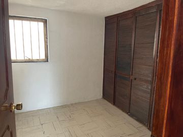 VENTA DE DEPARTAMENTO EN UNIDAD MORELOS, COL. RICARDO FLORES MAGON, CUERNAVACA, MOR. $700,000.00