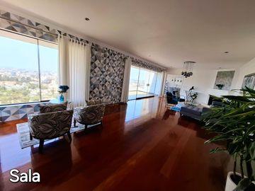 VENTA CASA CASUARINAS A.C. 647 m2 REMODELADA/4 PISOS/05 DORMITORIOS/PISCINA/VISTA PANORAMICA