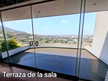 VENTA CASA CASUARINAS A.C. 647 m2 REMODELADA/4 PISOS/05 DORMITORIOS/PISCINA/VISTA PANORAMICA