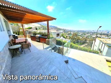 VENTA CASA CASUARINAS A.C. 647 m2 REMODELADA/4 PISOS/05 DORMITORIOS/PISCINA/VISTA PANORAMICA