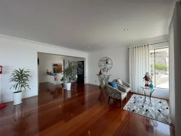 VENTA CASA CASUARINAS A.C. 647 m2 REMODELADA/4 PISOS/05 DORMITORIOS/PISCINA/VISTA PANORAMICA