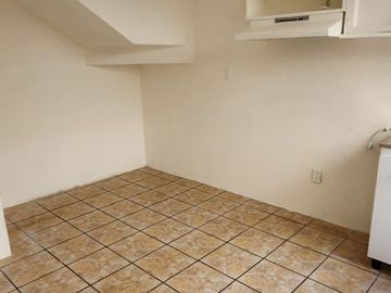 Casa en venta en dos niveles en Tenango del Valle Colonia Ojo de agua