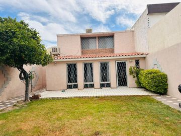CASA EN VENTA EN LAS ROSAS GOMEZ PALACIO DURANGO