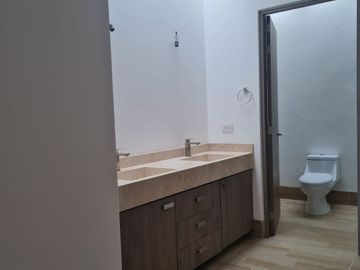 CASA EN VENTA LOMBARDIA RESIDENCIAL CLUSTER 2