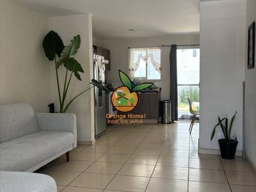 CASA EN FRACC. PRIVADO EN PARQUES DE TESISTÁN, ZAPOPAN