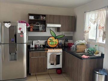 CASA EN FRACC. PRIVADO EN PARQUES DE TESISTÁN, ZAPOPAN