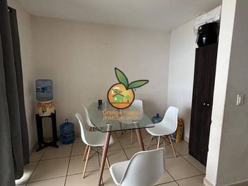 CASA EN FRACC. PRIVADO EN PARQUES DE TESISTÁN, ZAPOPAN