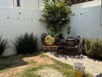 CASA EN FRACC. PRIVADO EN PARQUES DE TESISTÁN, ZAPOPAN