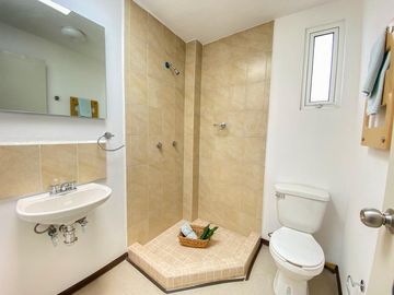Venta de Casa Opcion Crecimiento con Alberca a 45 min de la CDMX.