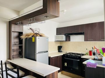 CASA EN VENTA CON ALBERCA Y JARDIN AL SUR DE CUERNAVACA