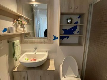 CASA CON TERRAZA Y JACUZZI EN VENTA AL SUR DE CUERNAVACA