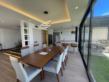 VENTA CASAS CON ACABADOS DE LUJO TUMBACO - HILACRIL - HOME REALTORS