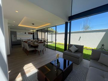 VENTA CASAS CON ACABADOS DE LUJO TUMBACO - HILACRIL - HOME REALTORS