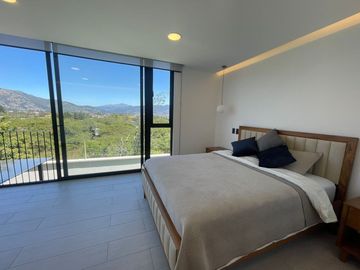 VENTA CASAS CON ACABADOS DE LUJO TUMBACO - HILACRIL - HOME REALTORS